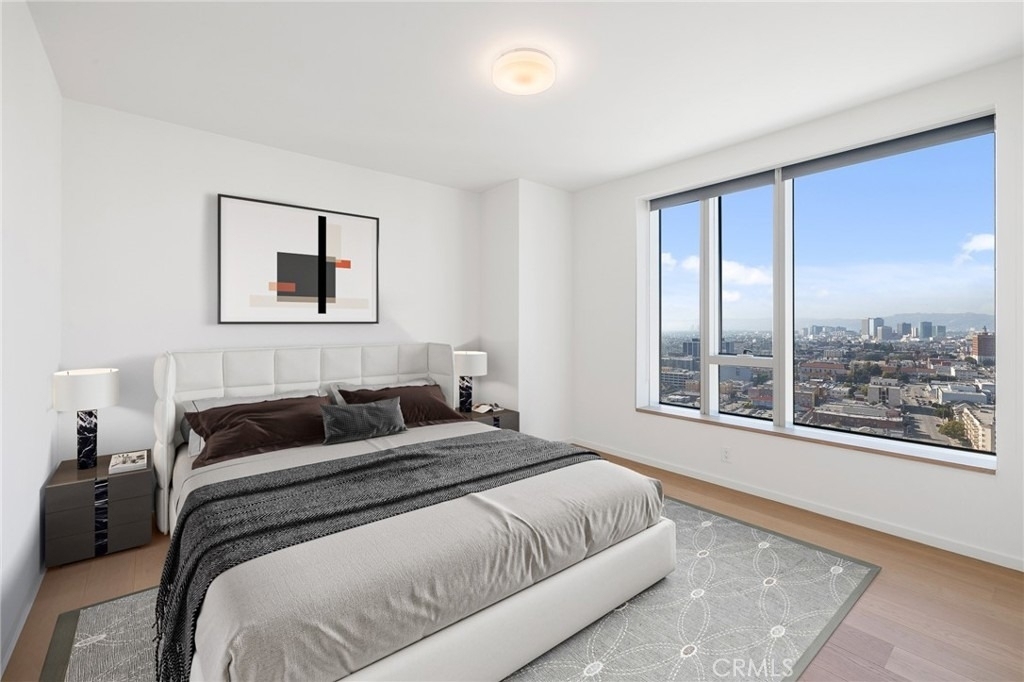 889 Francisco Street - Photo 5