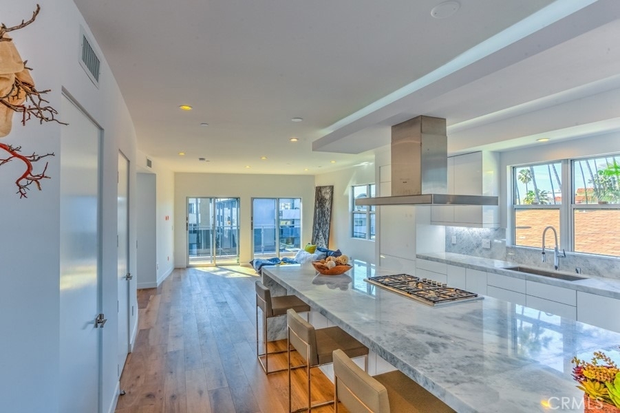 947 4th Street - Photo 4