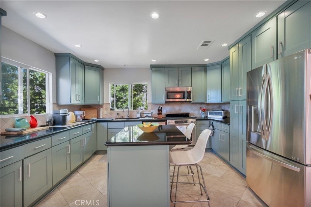 3540 Mountain View - Photo 8