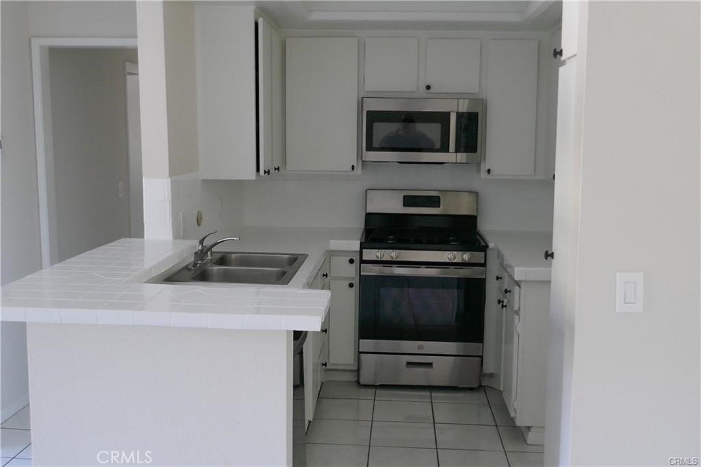 700 W 3rd St #b206 - Photo 2