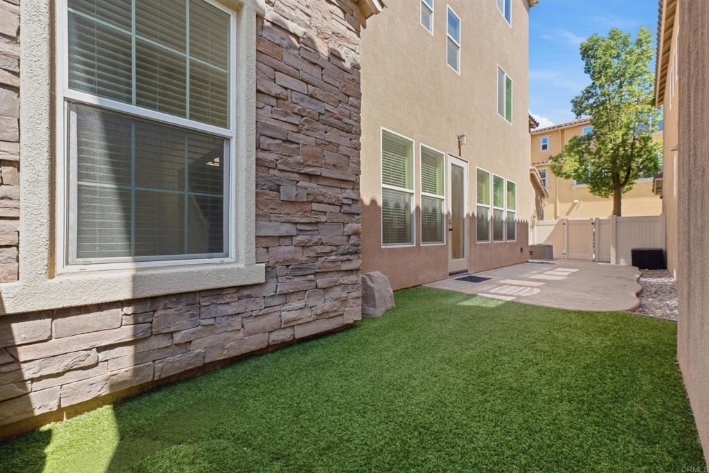 1418 Pershing Road - Photo 23