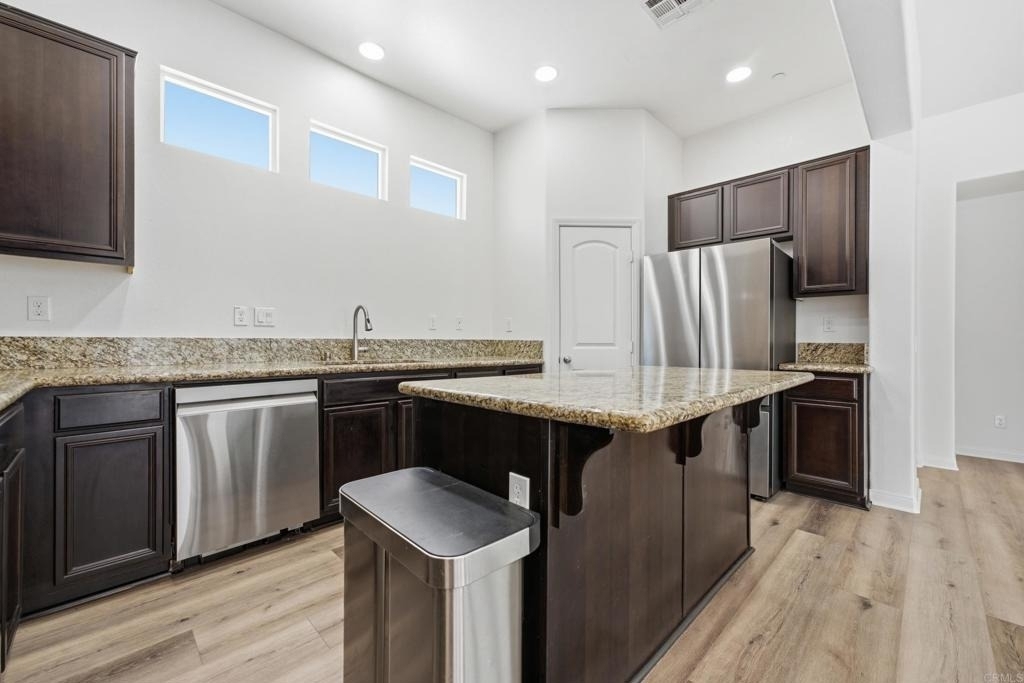 1418 Pershing Road - Photo 3