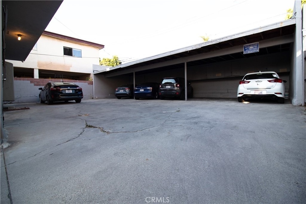 1224 North Mansfield - Photo 10