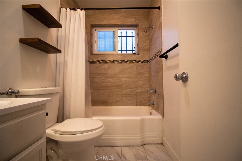 1224 North Mansfield - Photo 4
