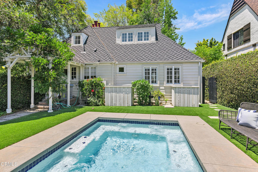 840 Victoria Drive - Photo 30