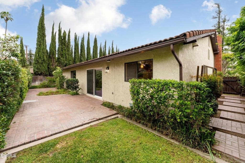 6347 N Muscatel Avenue - Photo 25