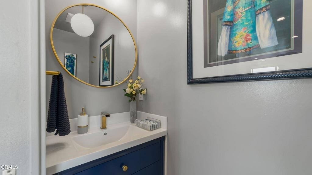 2030 N Altadena Drive - Photo 36