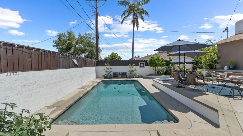 2030 N Altadena Drive - Photo 41