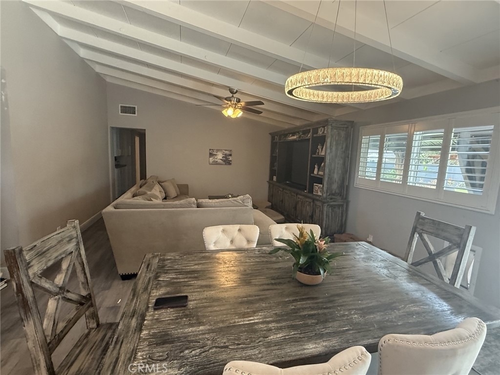 2447 Clarke - Photo 10