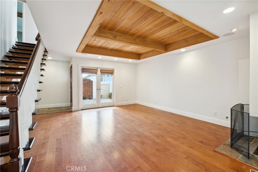 215 Walnut Street - Photo 7