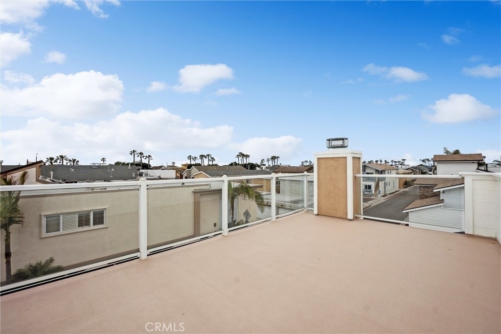 215 Walnut Street - Photo 14
