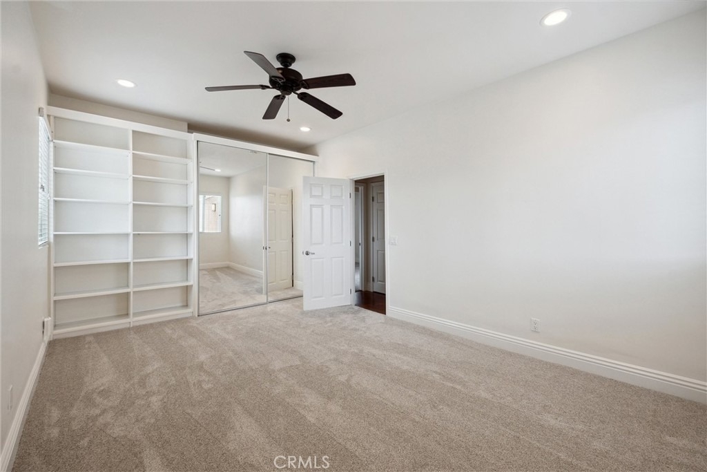 215 Walnut Street - Photo 12