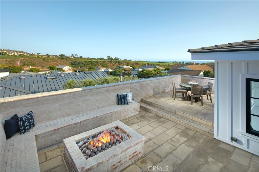 3910 Topside Lane - Photo 2