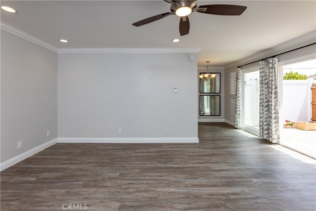 1741 Tustin Avenue - Photo 2
