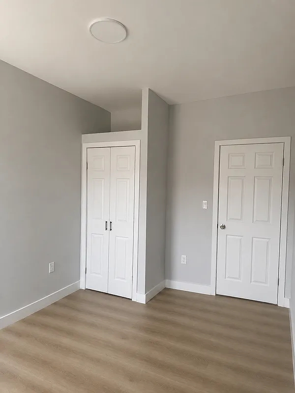 520 West 175th Street - Photo 4
