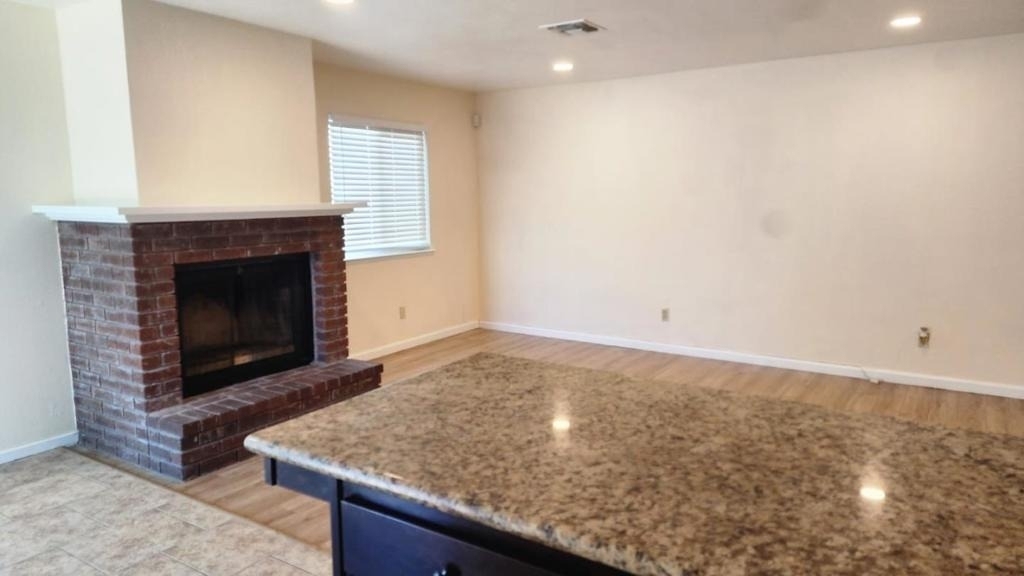 1385 Wimbledon Court - Photo 6