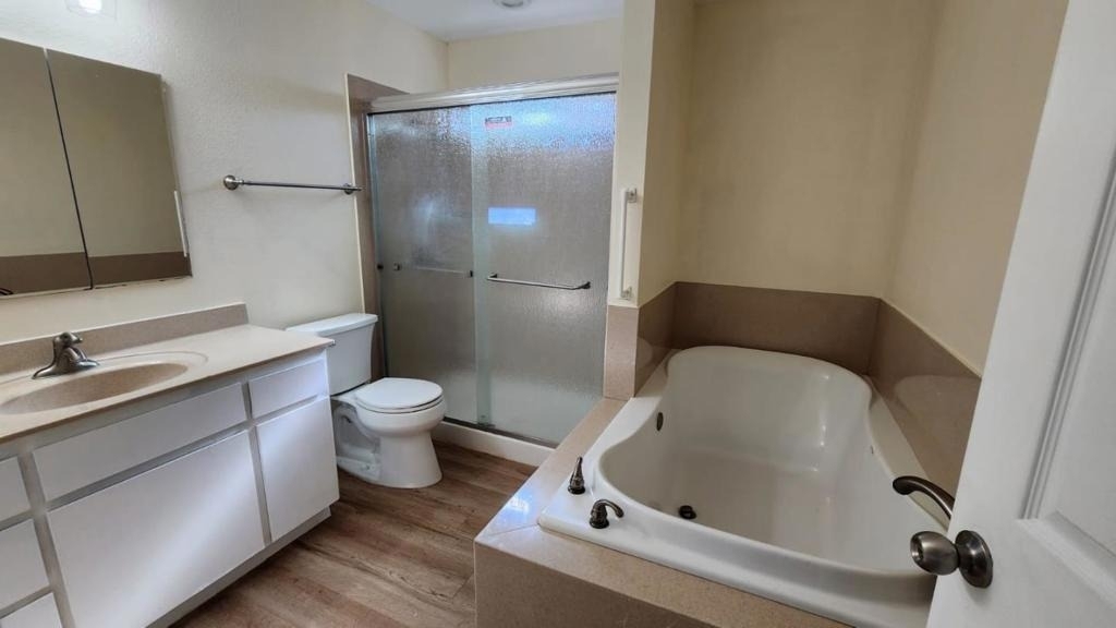 1385 Wimbledon Court - Photo 13