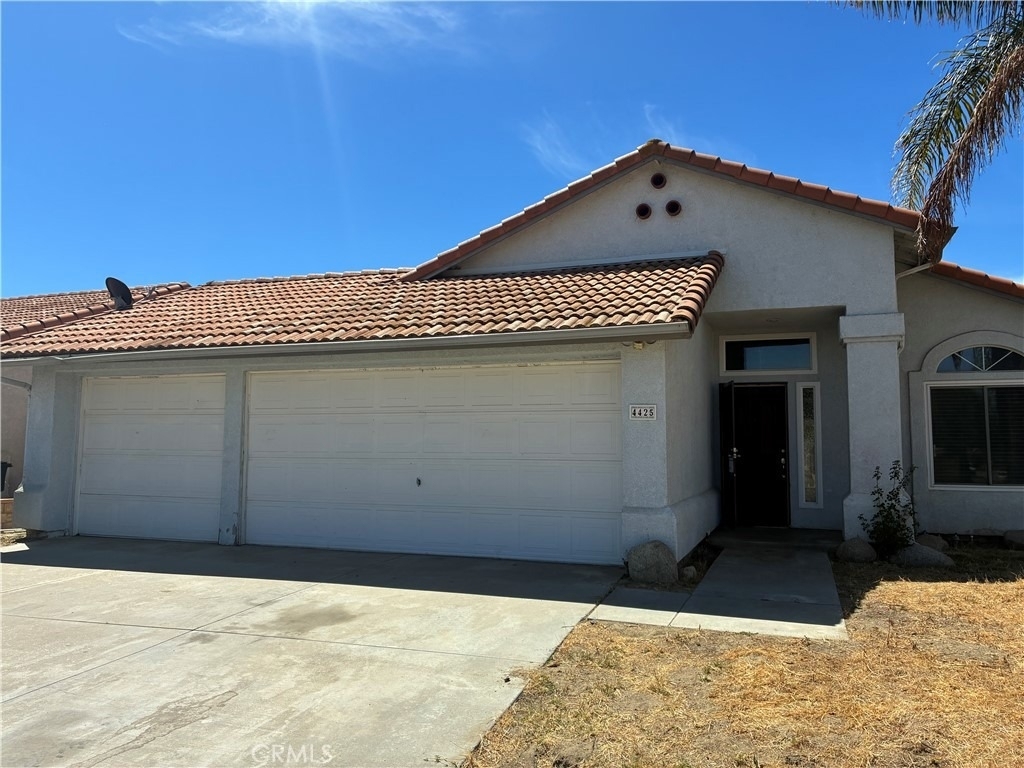 4425 Harbor Court - Photo 0
