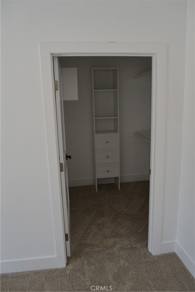12747 Hilltop Drive - Photo 19