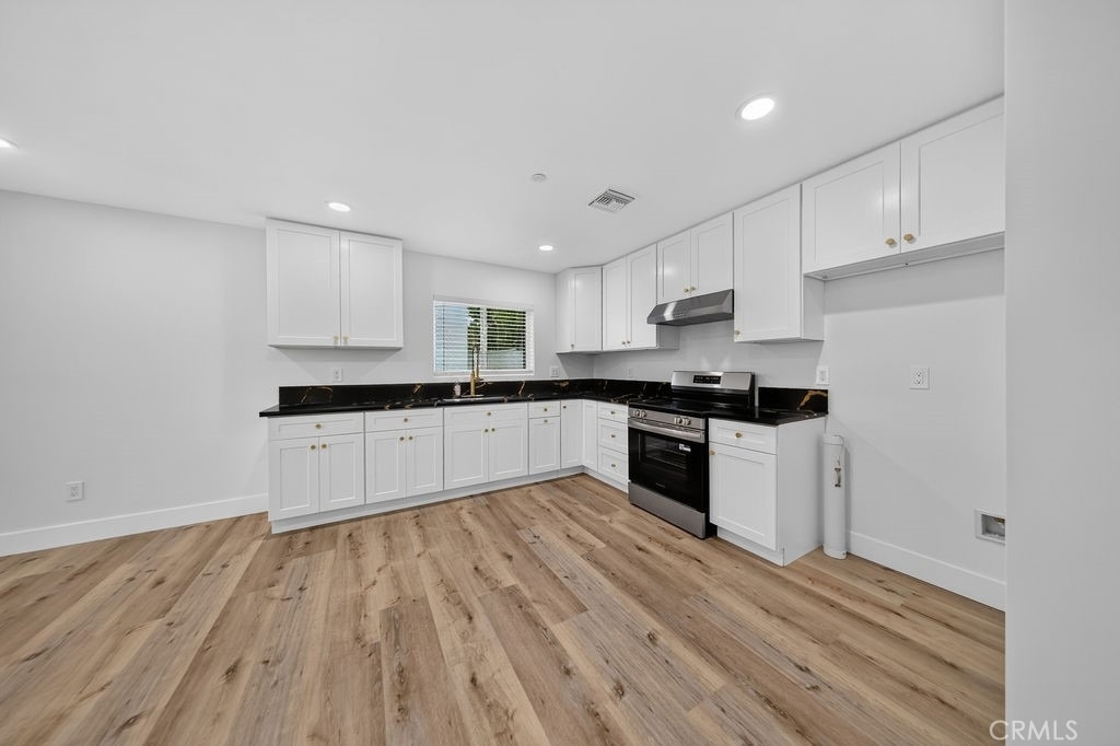 13426 Kamloops Street - Photo 24