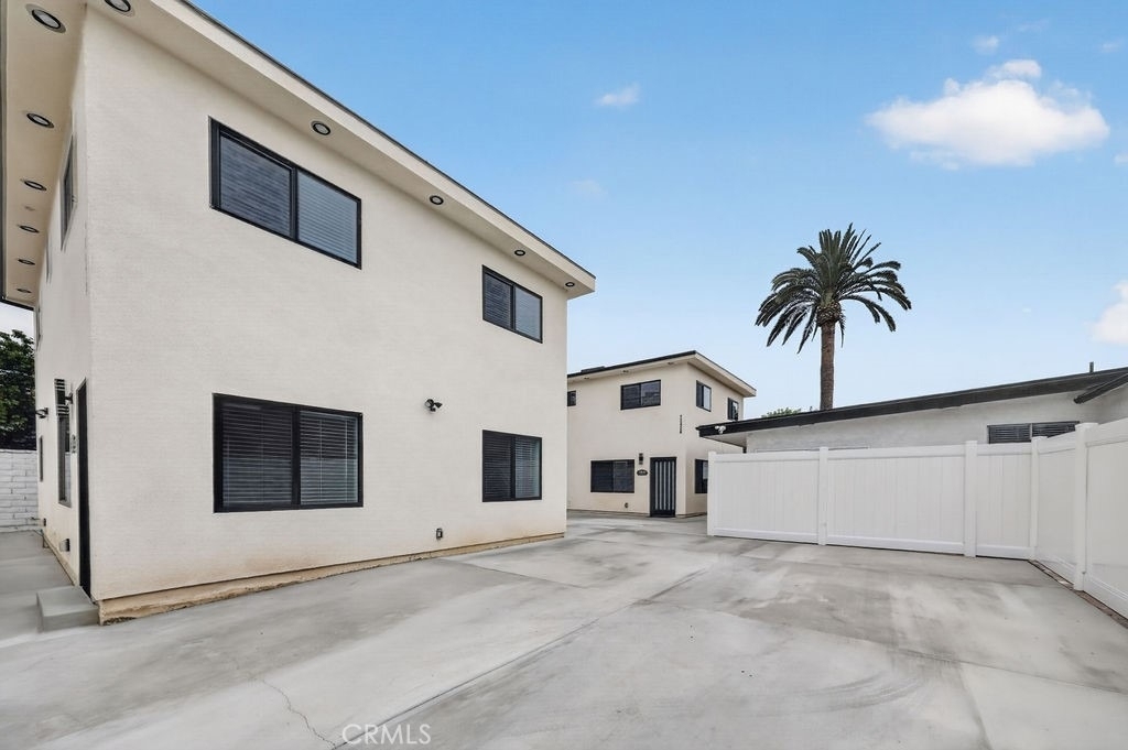 13426 Kamloops Street - Photo 8