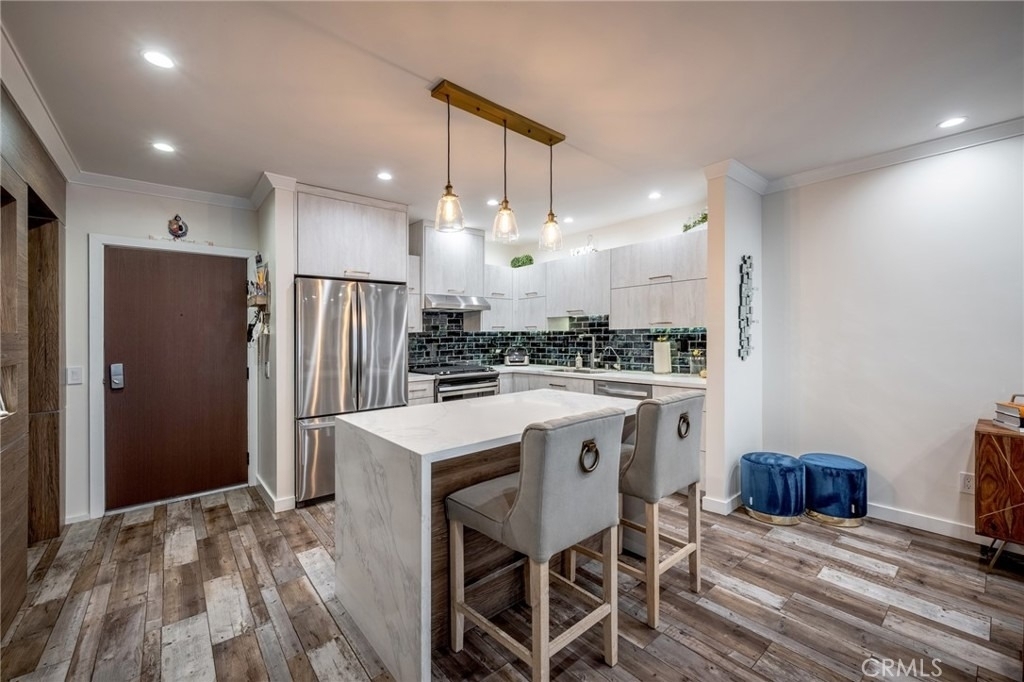 330 N Jackson Street - Photo 13