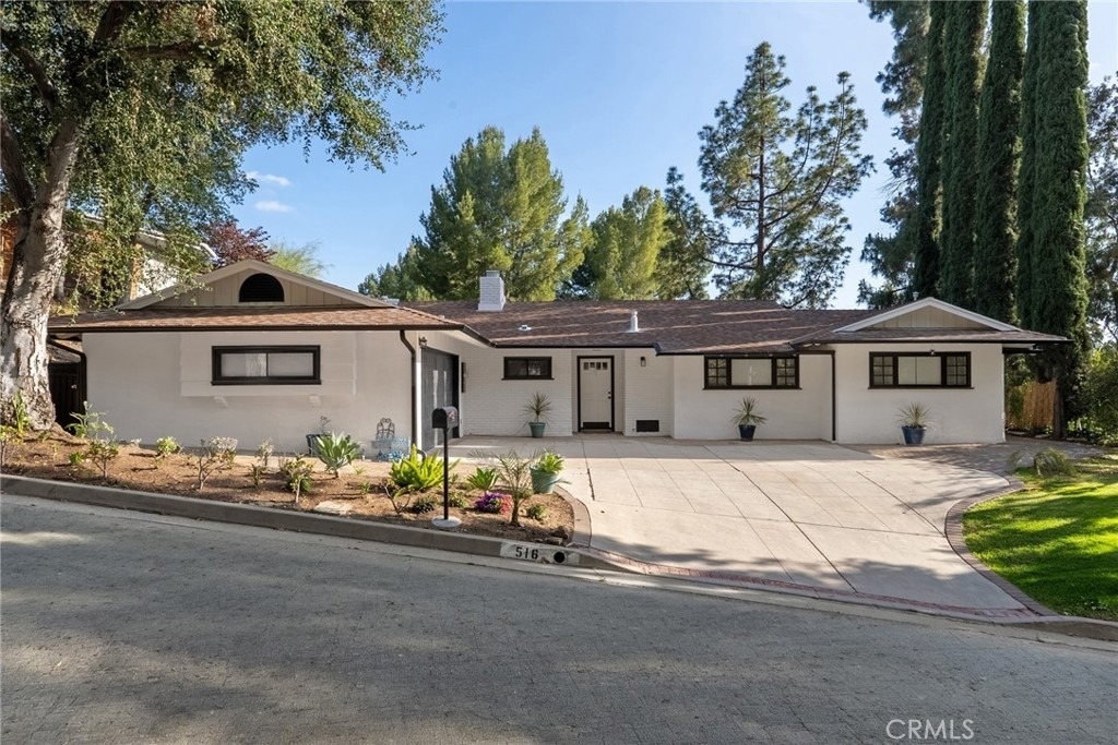 516 Venado Vista - Photo 2