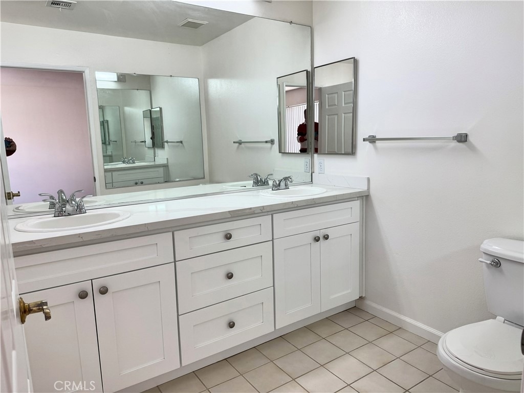 18319 Hart Street - Photo 12