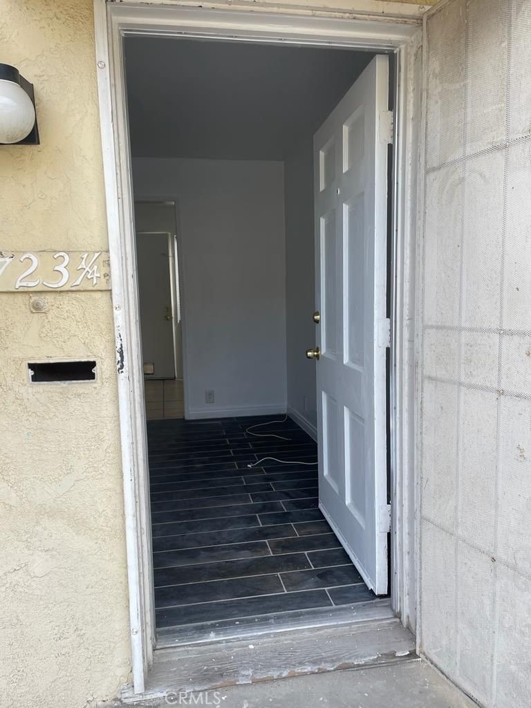 9723 Belmont - Photo 1