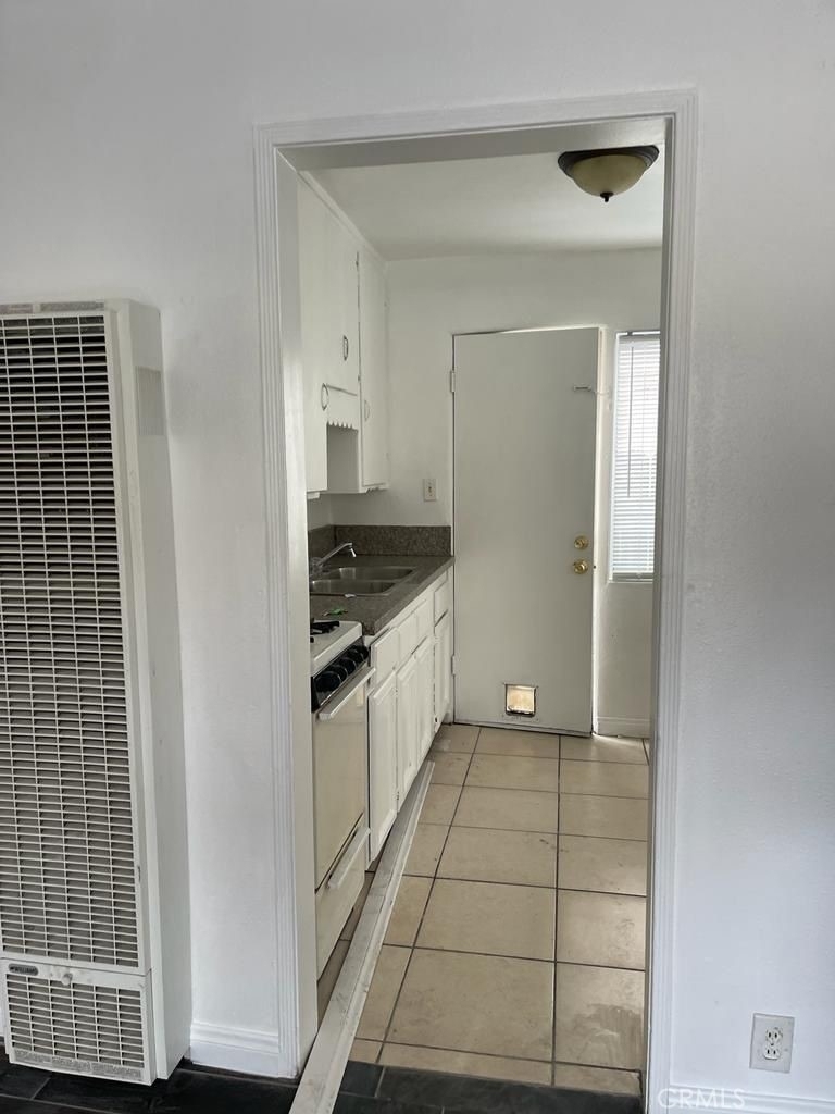 9723 Belmont - Photo 11
