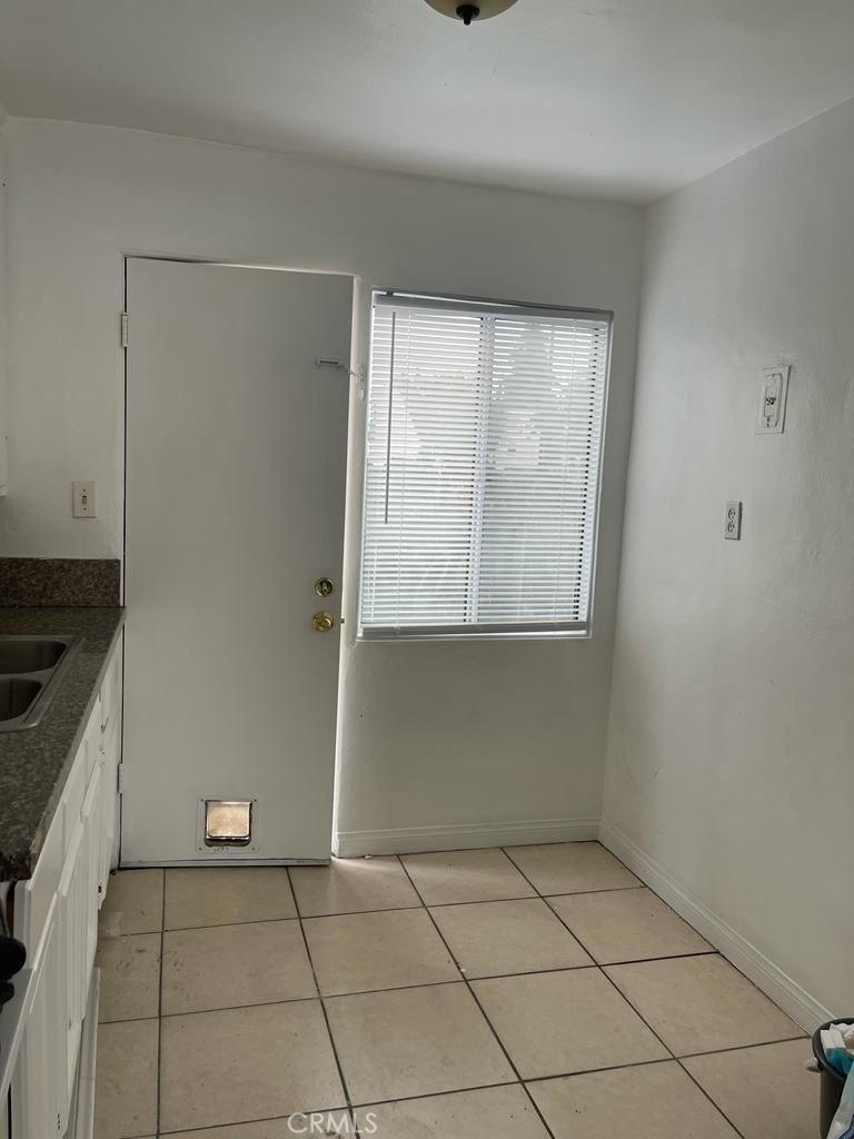 9723 Belmont - Photo 12