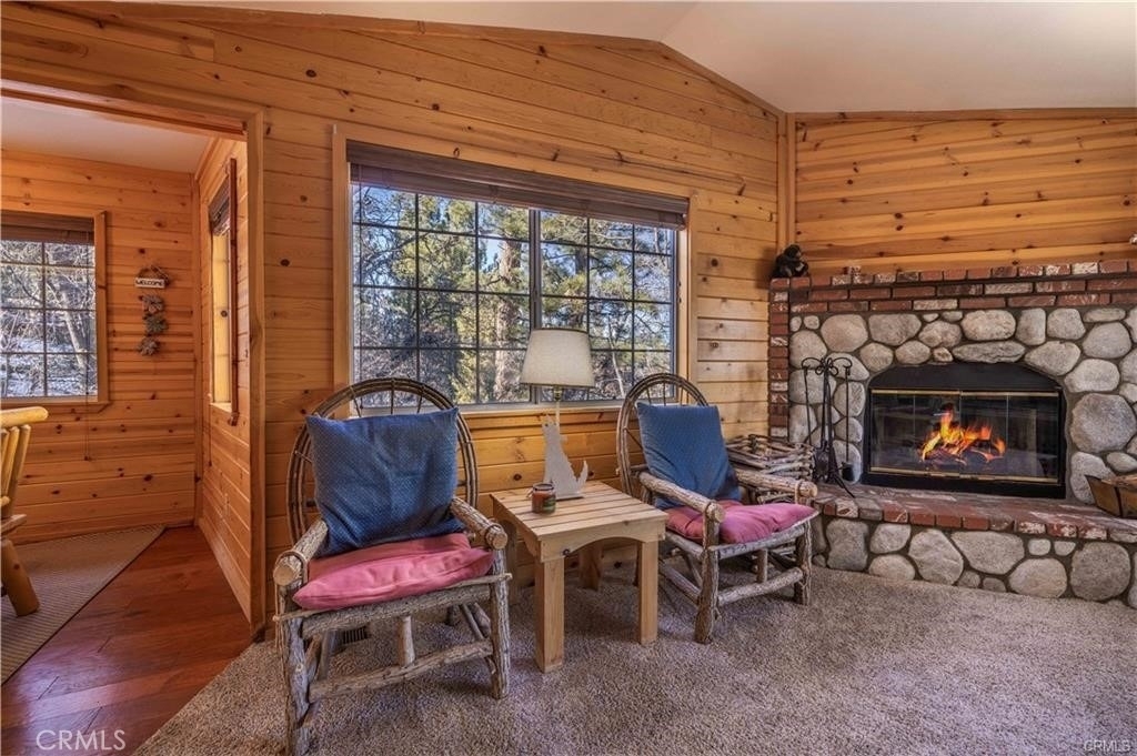 479 Villa Grove - Photo 8
