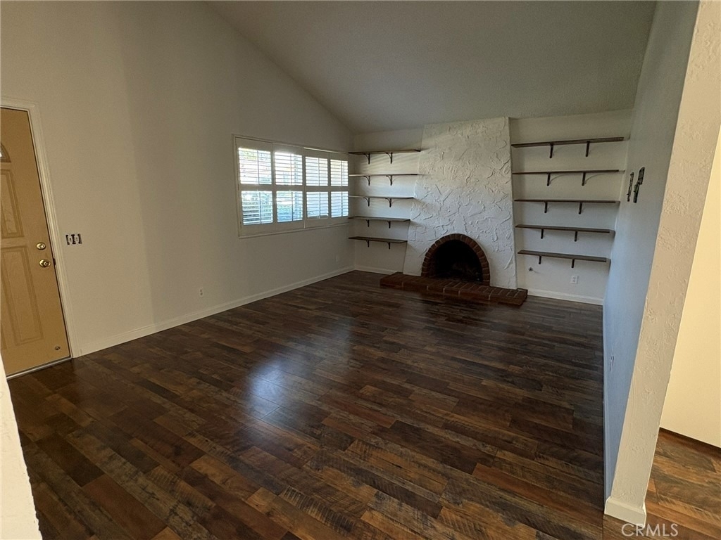 1585 Christopher - Photo 1