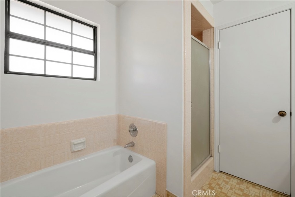 8331 Grand Avenue - Photo 11