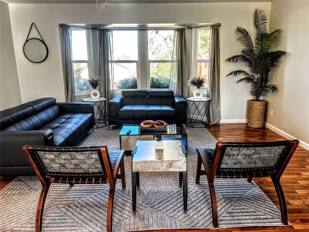 1811 Navajo Place - Photo 2