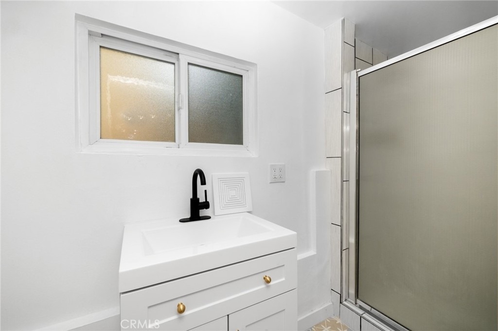 4173 York Boulevard - Photo 15