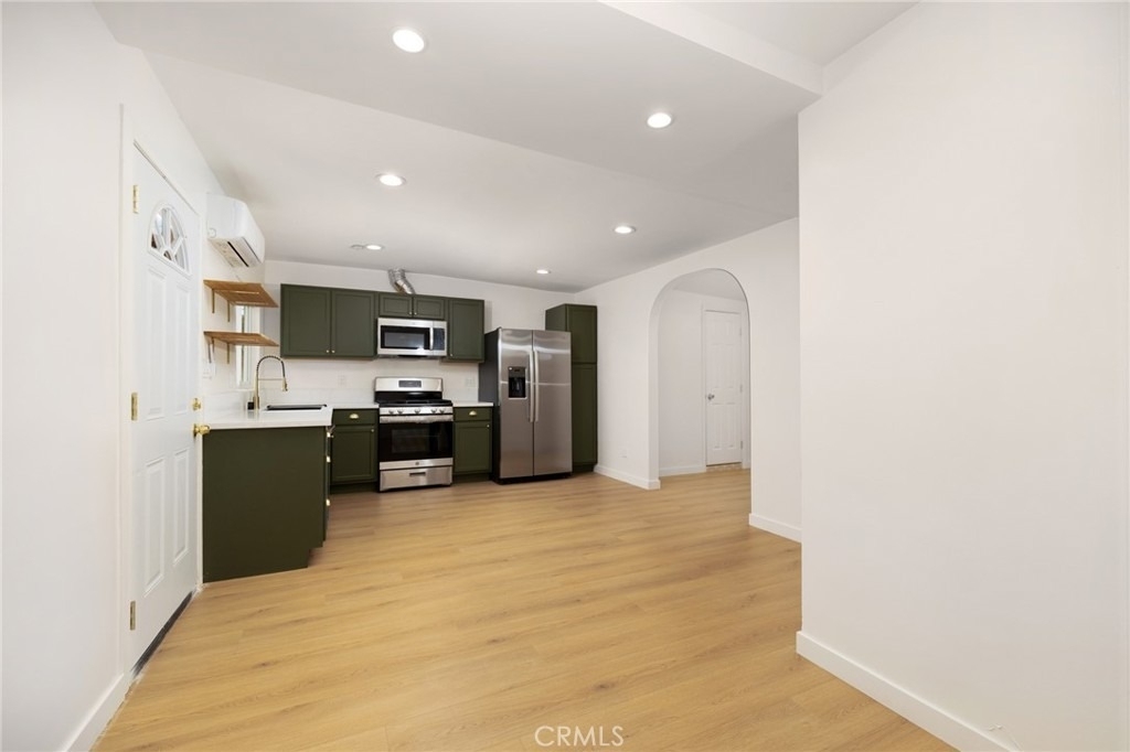 4173 York Boulevard - Photo 6