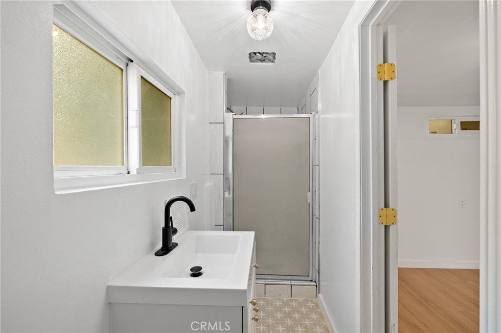 4173 York Boulevard - Photo 16