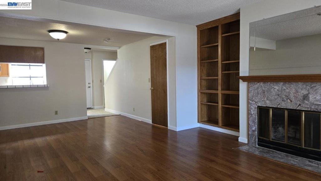 6125 Thornton Ave - Photo 8