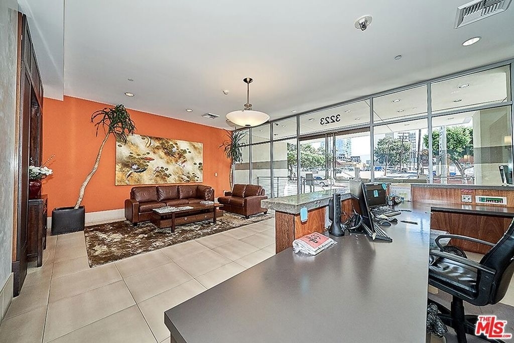 3223 W 6th Street - Photo 32