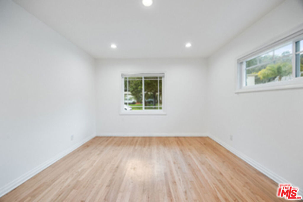 1410 Jonesboro Drive - Photo 10