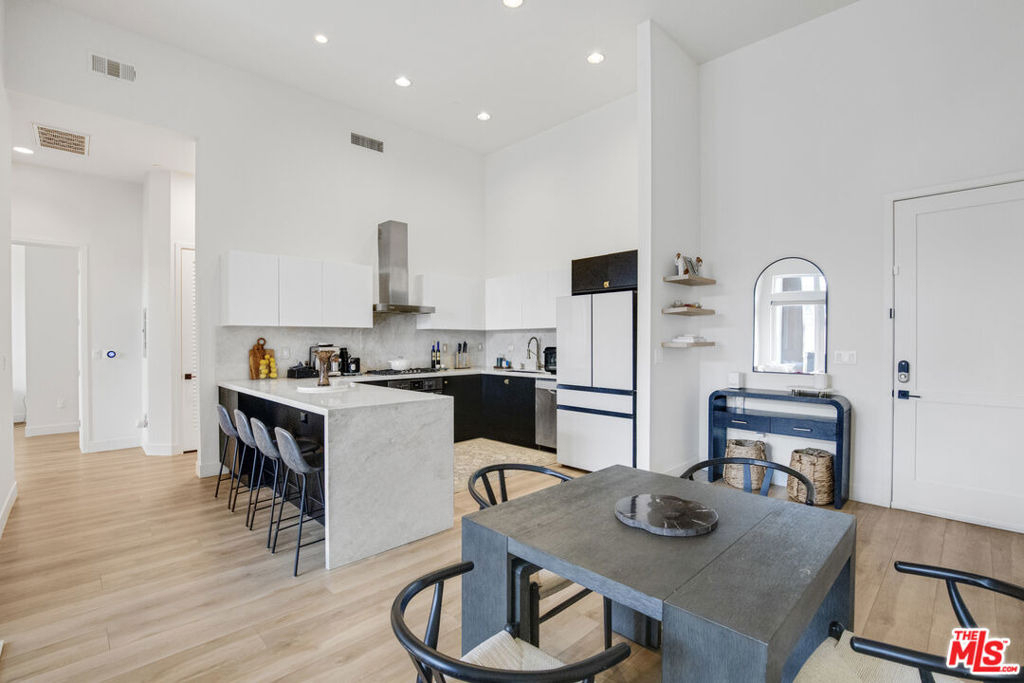 118 S Kenwood Street - Photo 21