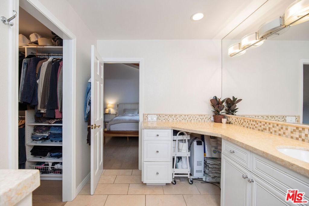 1802 California Avenue - Photo 13