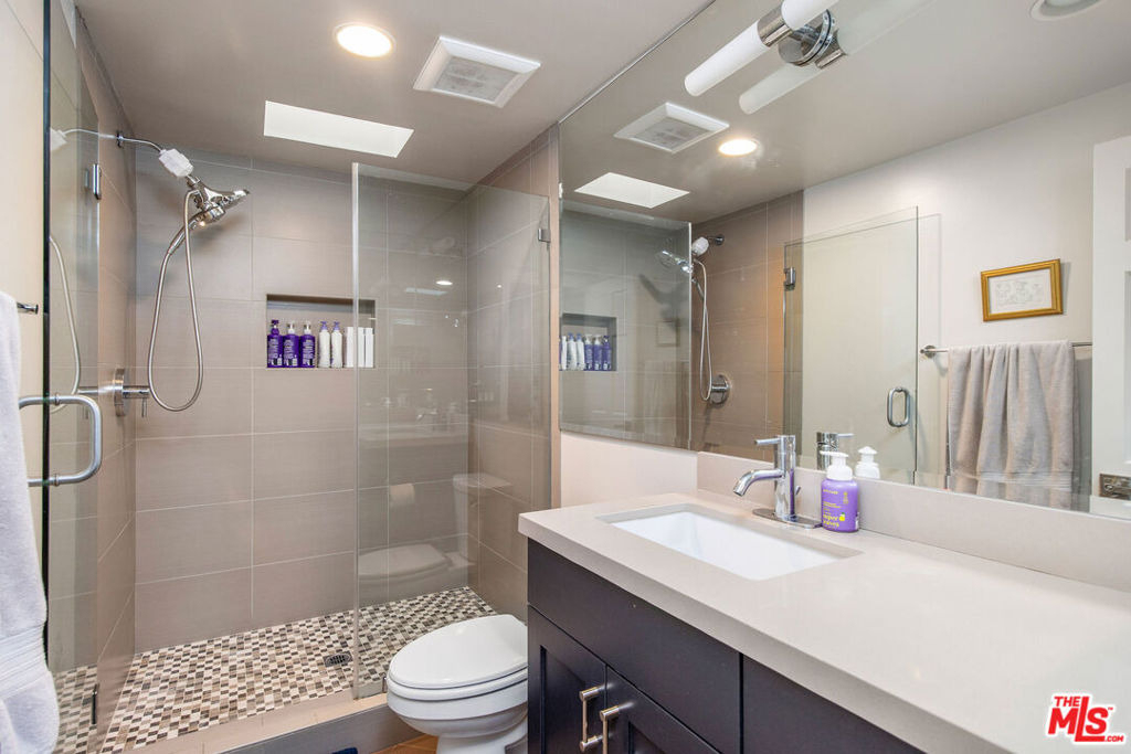 1802 California Avenue - Photo 16