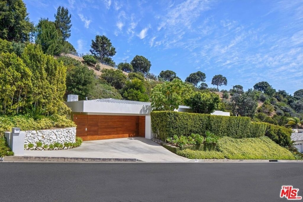 1106 N Hillcrest Road - Photo 20