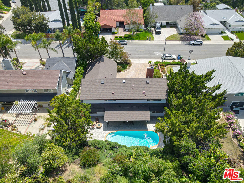 4220 Towhee Drive - Photo 2