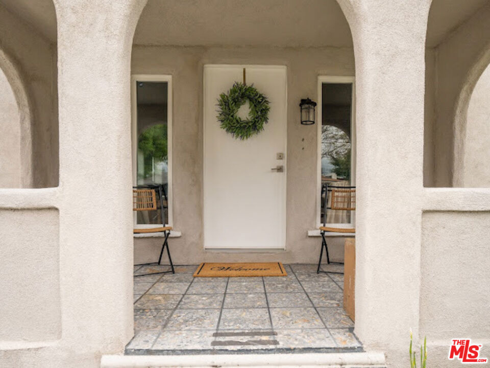 1836 Lake Street - Photo 1