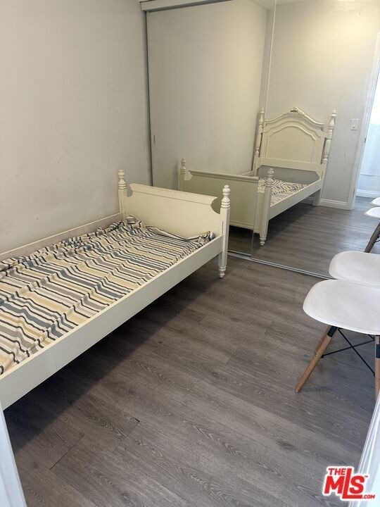 1116 N Ardmore Avenue - Photo 7