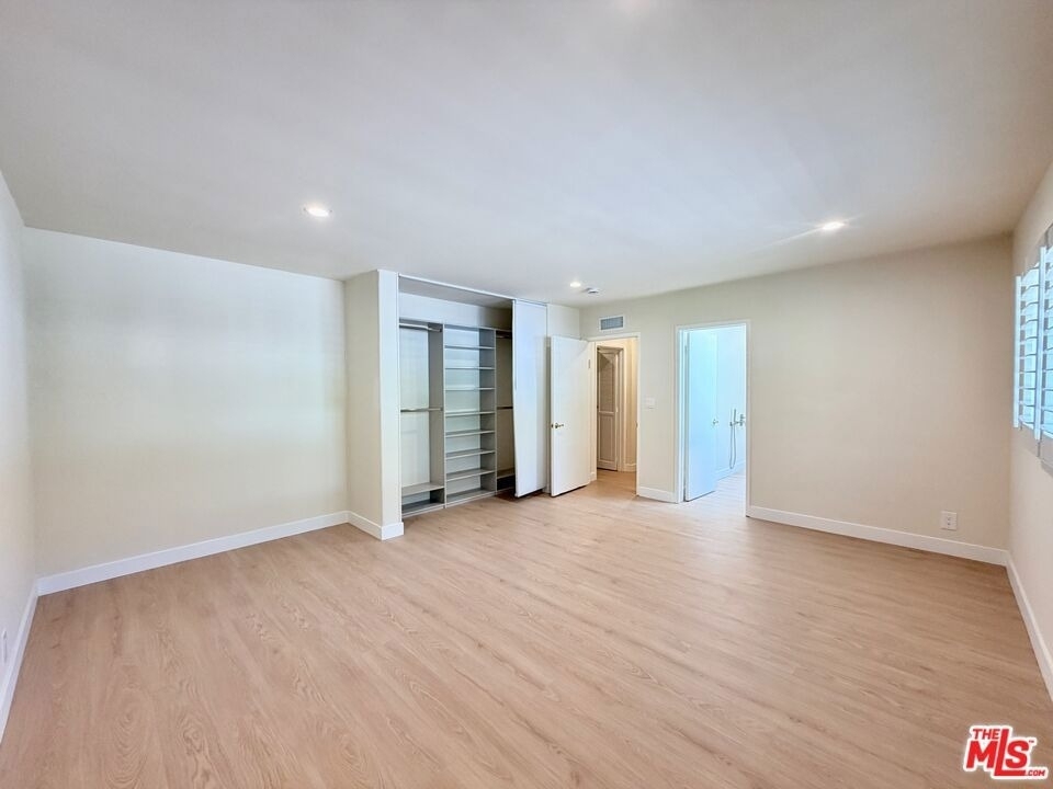 2000 San Ysidro Drive - Photo 15