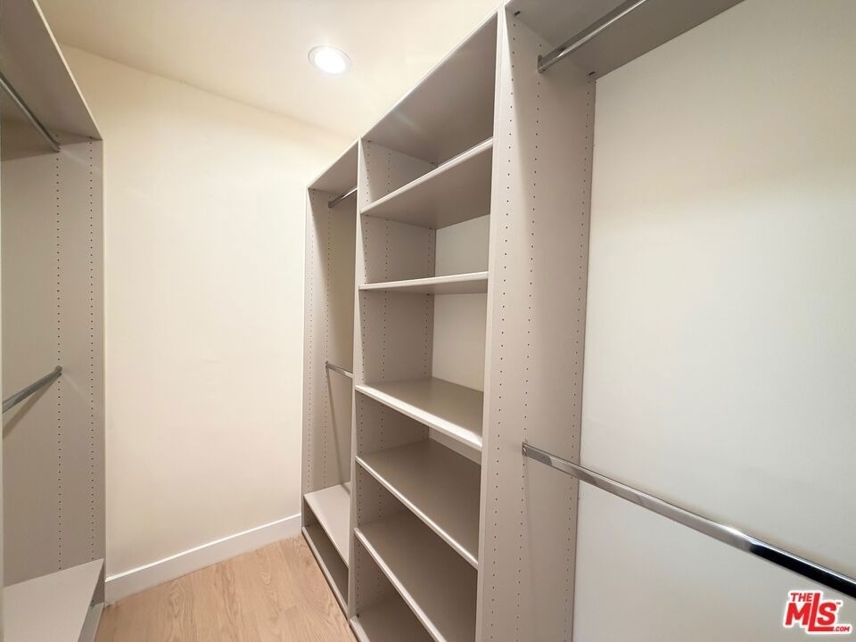 2000 San Ysidro Drive - Photo 24